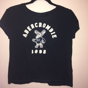 Abercrombie & Fitch Moose CropTop